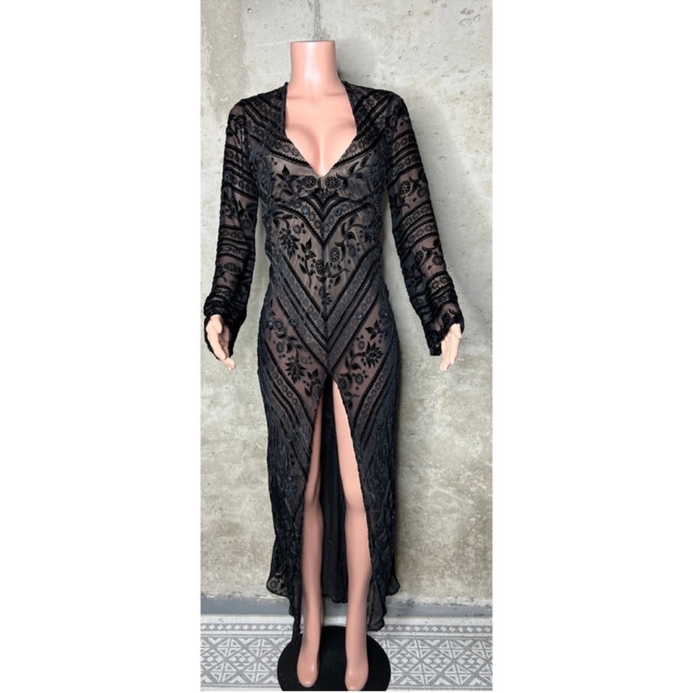 For Love and Lemons J'adore Maxi Black Dress
Sz. Medium